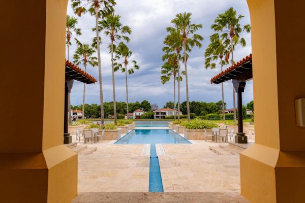 Lake view apartment in casa del sol buenaventura