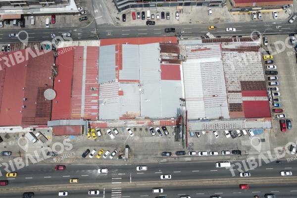 Negociable !! venta de plaza comercial rentando en transístmica