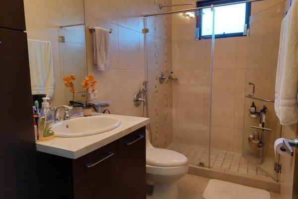 Vendo apartamento en embassy village