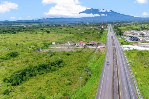 5,000 m² lot for sale on boquete main road