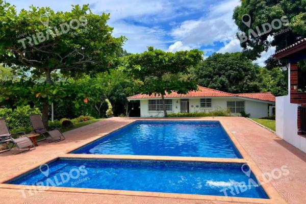Se vende casa frente al mar en sea cliff