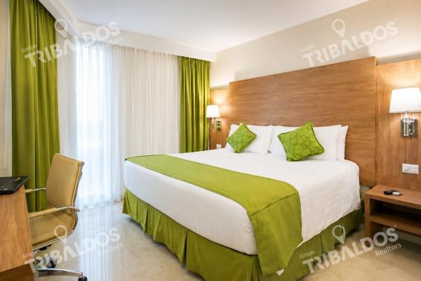 Hotel-type building for sale, el cangrejo