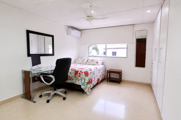 Casa en venta en la manzana de obarrio