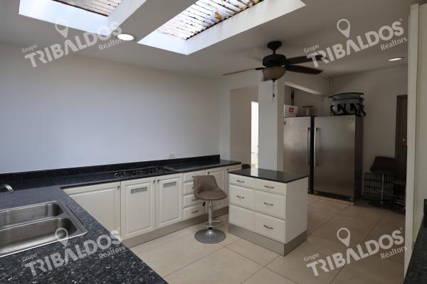 Alquiler de casa en altos del golf