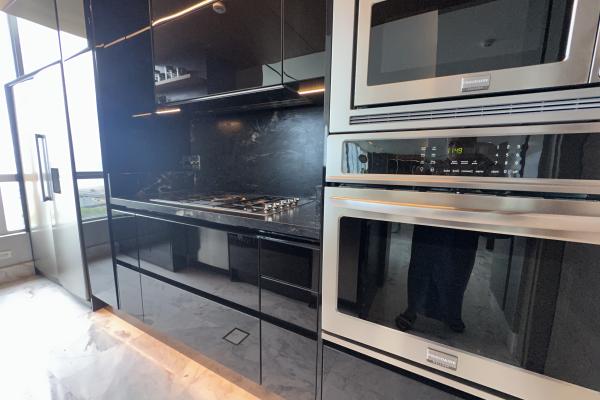 Venta de espectacular apartamento rentando en ph maui costa del este rentando
