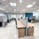 Banesco office with return on investment