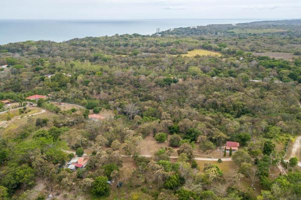 Land for sale 5.5 has. in playa grande, san carlos
