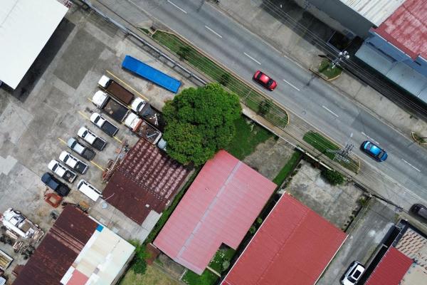 House for sale in llano bonito