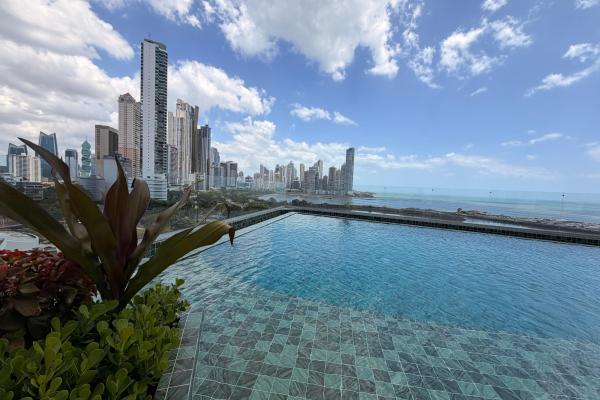 Apt amoblado piso alto - white tower - 121 m2