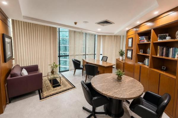 Office for sale in marbella