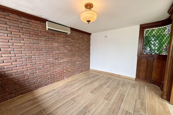 Venta de apartamento en tower one, marbella