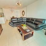 Osale of apartment in palma de mallorca tower building, san francisco.