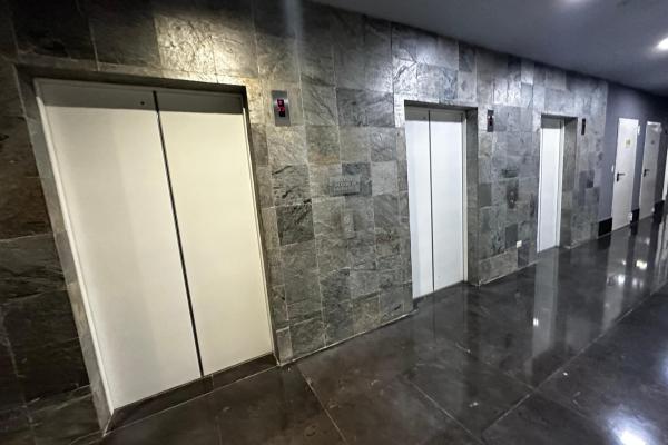 Ph office one office of 176m2 in obarrio