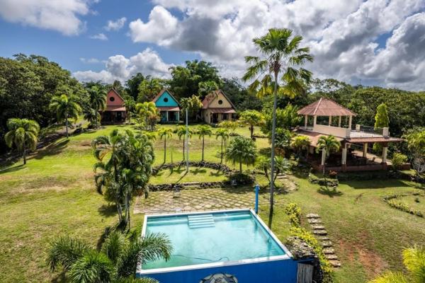 Boutique resort boca chica-commercial potential