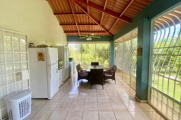 Casa campestre de 4 habitaciones con piscina