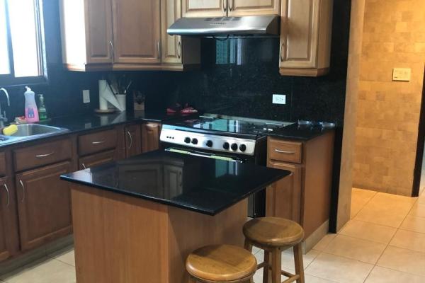 Venta de apartamento en golf tower, altos del golf