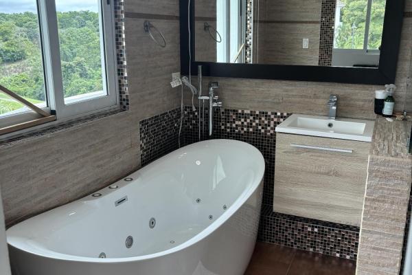 Unique apartment for sale in ph bijao