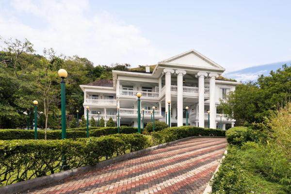 Casablanca: a legacy estate above the clouds