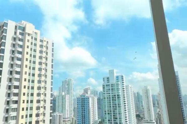 Apartamento en venta frente al mar
