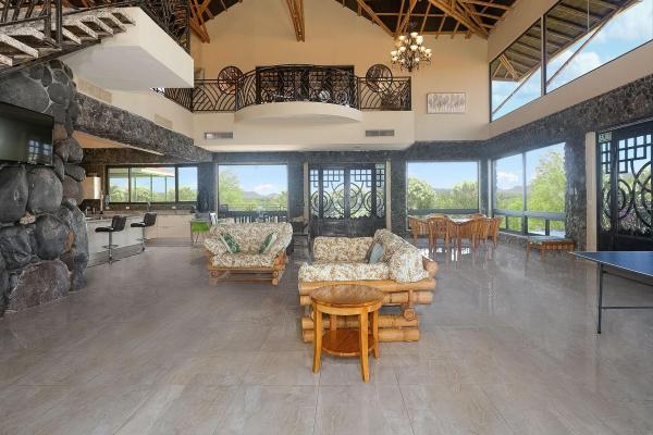 Panama estate w/marina,airstrip & resort potential
