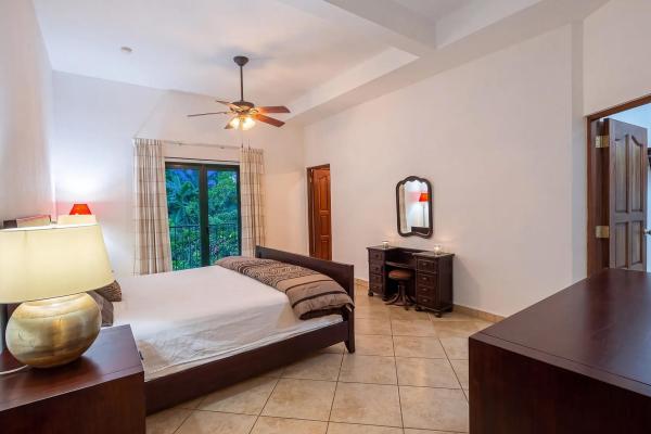 Amplio apartamento amueblado en planta baja en valle