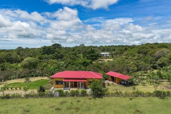 Furnished home for sale in dolega with gardens