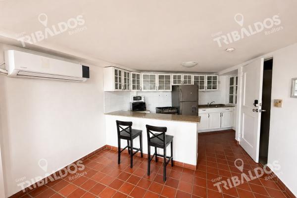 Residential building for sale in casco antiguo