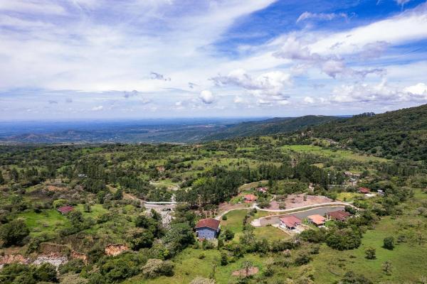 Large building site lot in alta vista, jaramillo