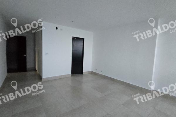 Venta de apartamento en ocean waves nueva gorgona