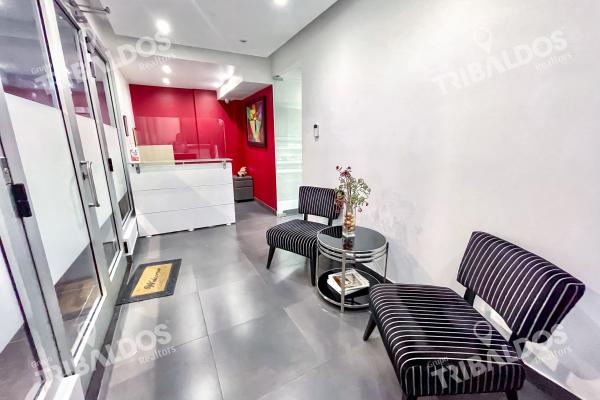 Se vende oficina amoblada en office one, obarrio