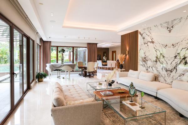 Venta de casa moderna en costa del este, balmoral