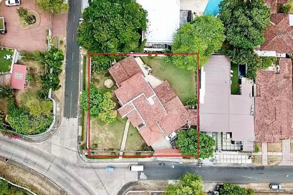 House for sale in altos del golf (san francisco)