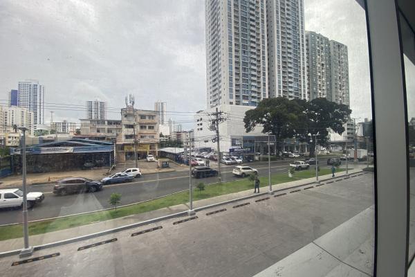 Venta de local comercial en park square medical center