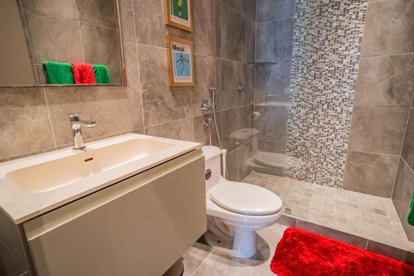 For sale 4-bedroom penthouse in ph regalia