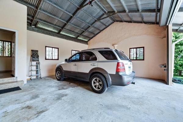 Casa en potrerillos village con apartamento tipo estudio