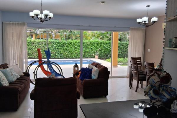 Between the sea and the mountains, furnished!