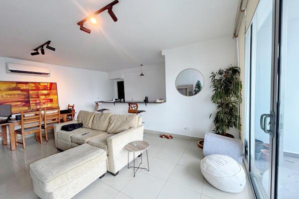 Alquiler apartamento (línea blanca)