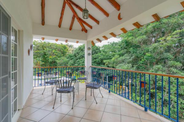 Beach hous in punta barco resort – near coronado