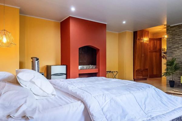 Boutique-style 8 suite luxury villa in boquete