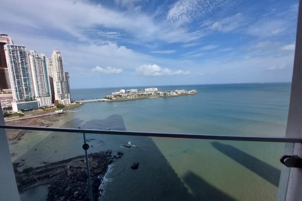Apartment for sale in punta paitilla sea point