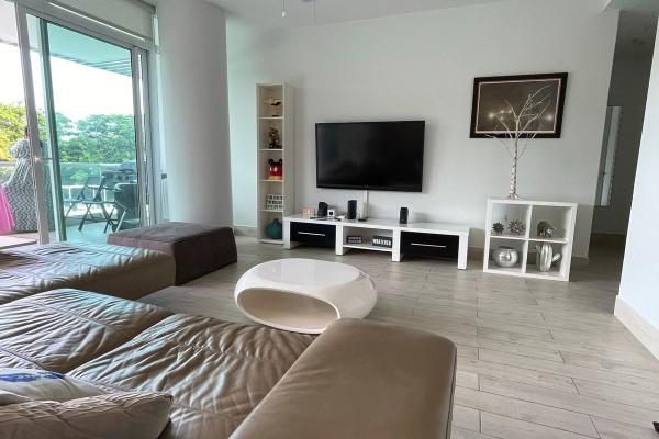 "apartamento en punta barco, con vista al mar y 3 recámaras en ph solea"