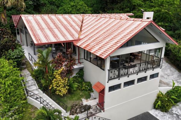 Se vende casa de montaña con impresionantes vistas en altos del maria