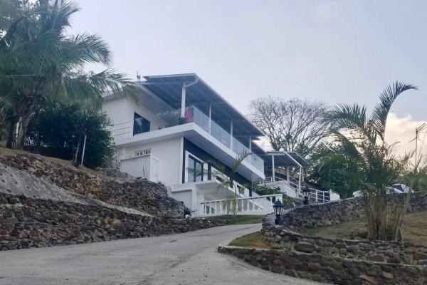 Ocean view loft, 2 bedroom