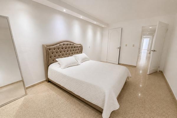 Venta de apartamento con vista al mar en punta paitilla