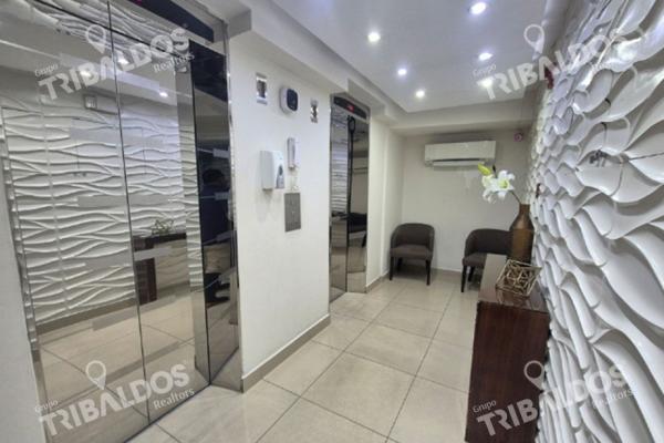 Sale of apartment in green park condado del rey