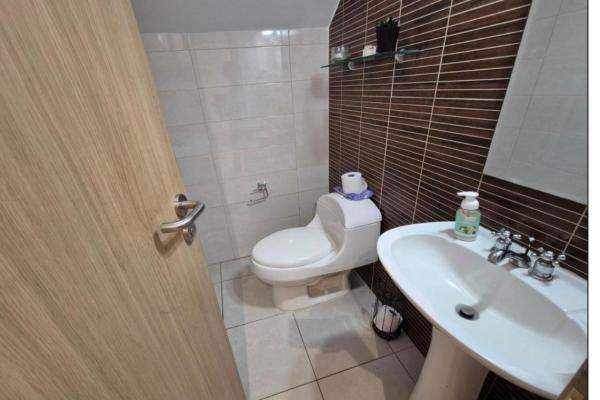 House for sale in paseo del norte