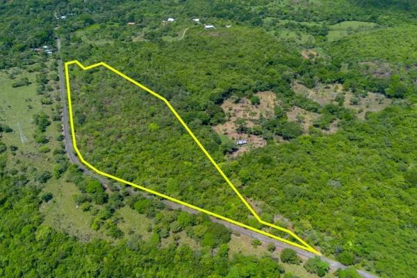 Spacious 59,086 m² land in síndigo, caldera