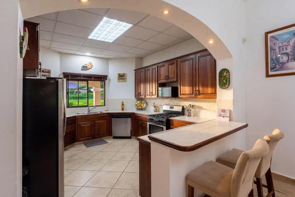 Amplio apartamento amueblado en planta baja en valle