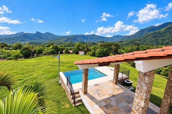 Spectacular mountain house heated pool | la laguna