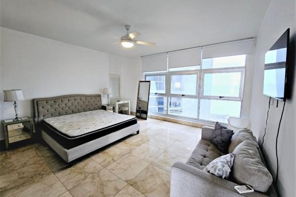Q tower en punta pacifica